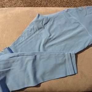 BuffBunny leggings from the Frozen collection